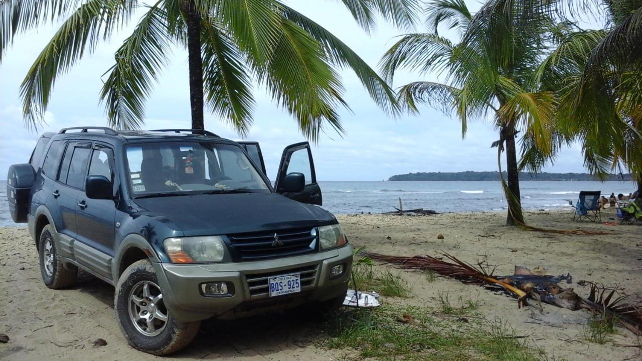 Hotel El Colibri Rojo - Cabinas - Le Colibri Rouge Cahuita Zewnętrze zdjęcie